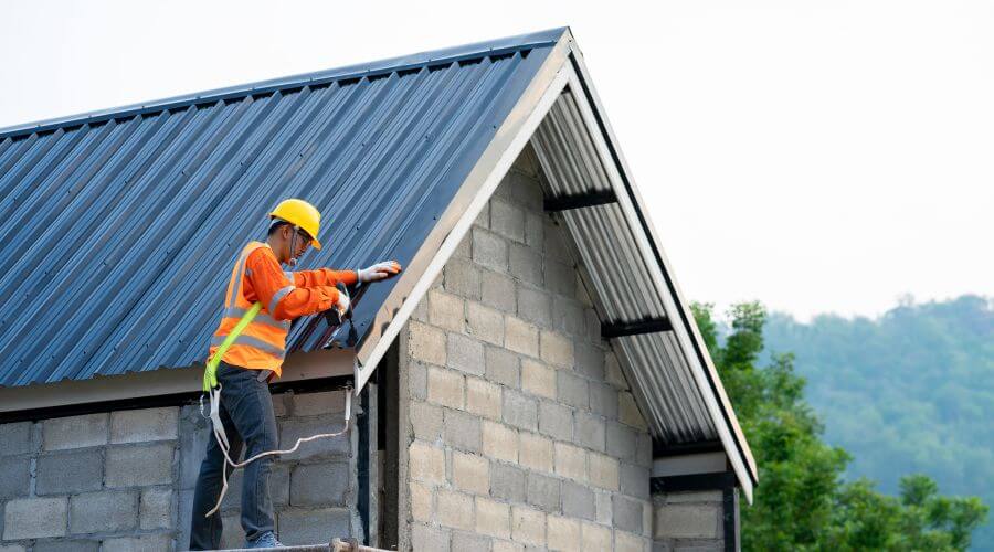 Expert new roof installation services in Chapin, SC
